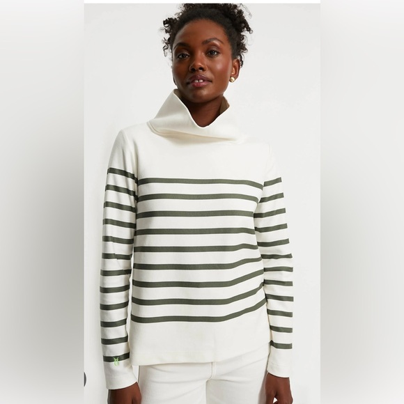 EUC Dudley Stephens Army Green Stripe Greenpoint Turtleneck - Picture 1 of 4